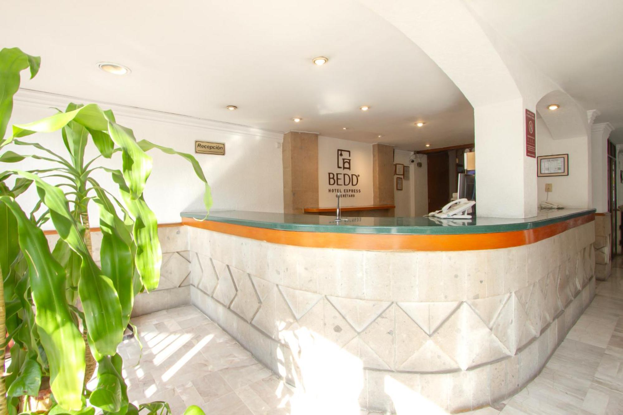 Hotel Bedd Express Queretaro Bagian luar foto