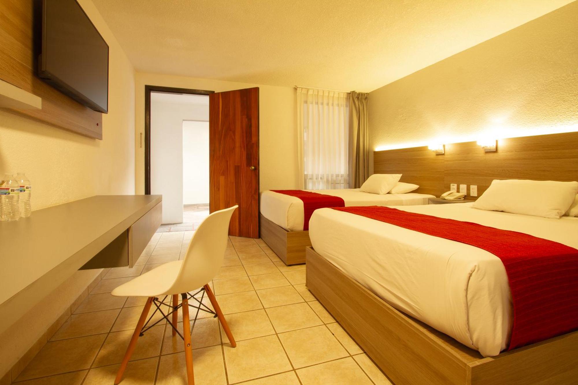 Hotel Bedd Express Queretaro Bagian luar foto