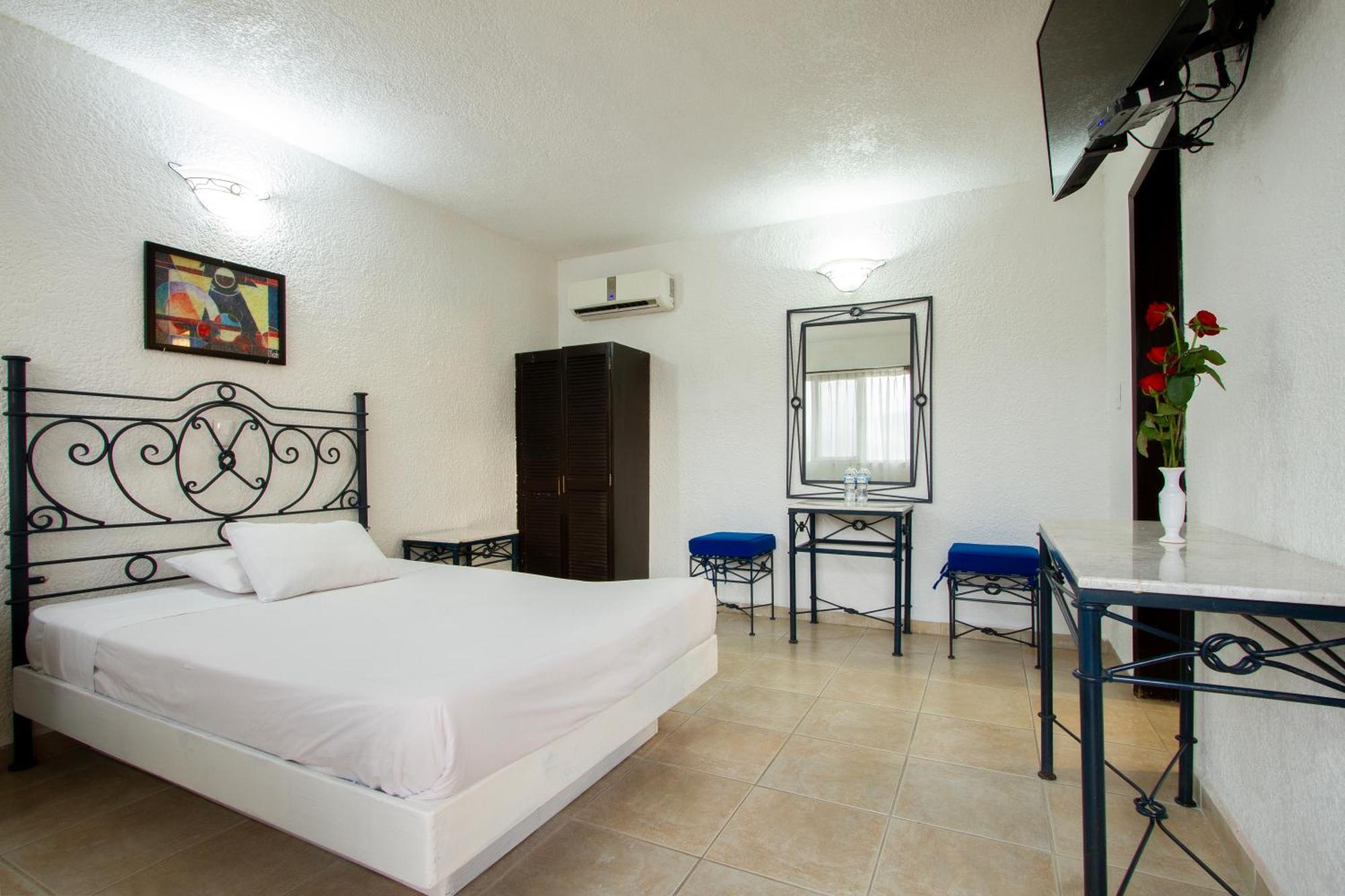 Hotel Bedd Express Queretaro Bagian luar foto